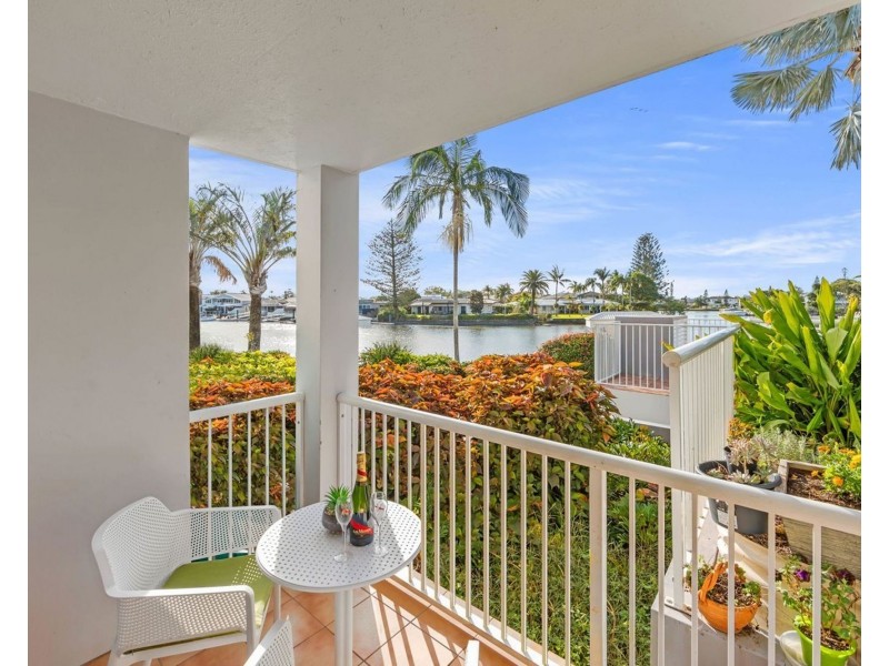 17/11-19 Taylor Street, Biggera Waters QLD 4216