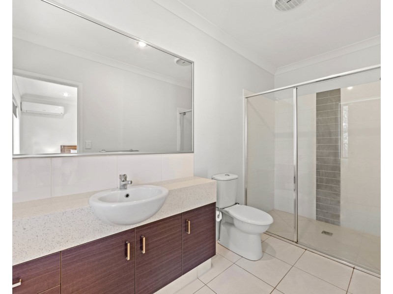1/8 Rise Circuit, Pacific Pines QLD 4211