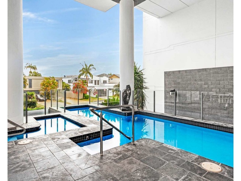 101/6 Tarcoola Street, Surfers Paradise QLD 4217