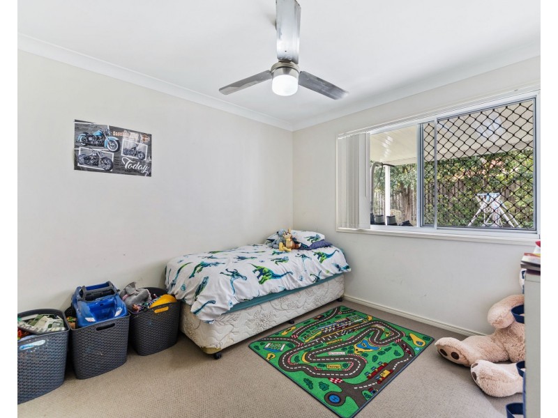 6 McGuire Court, Maudsland QLD 4210