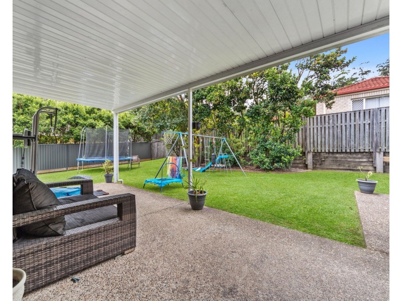 6 McGuire Court, Maudsland QLD 4210