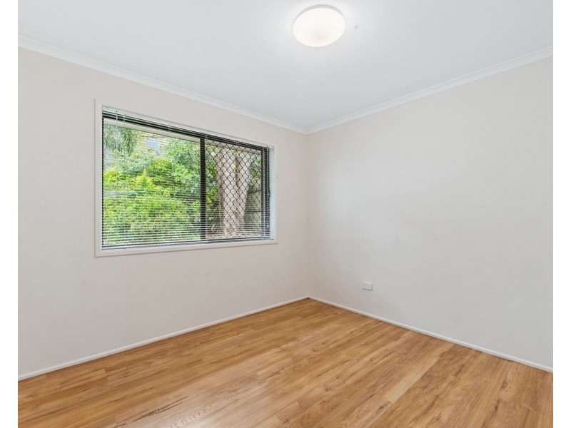 37 Erin Drive, Browns Plains QLD 4118