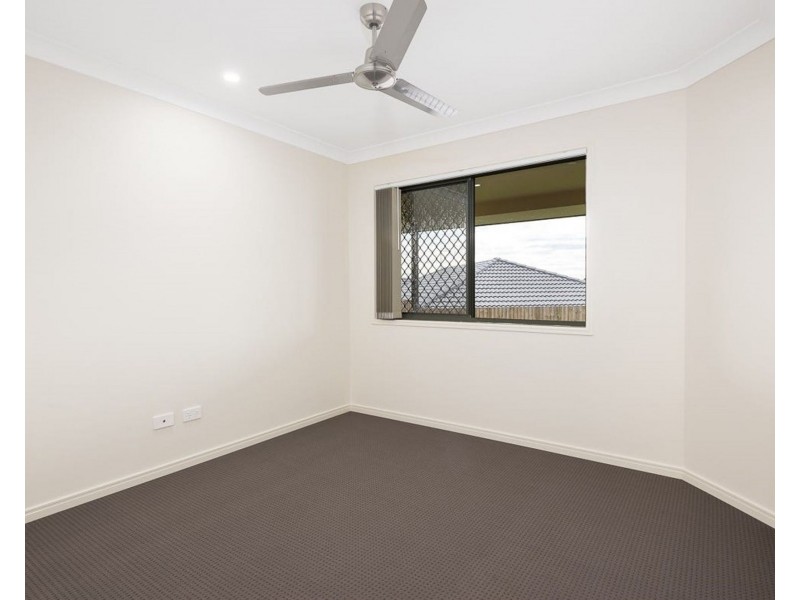 10 Osprey Street, Redbank Plains QLD 4301