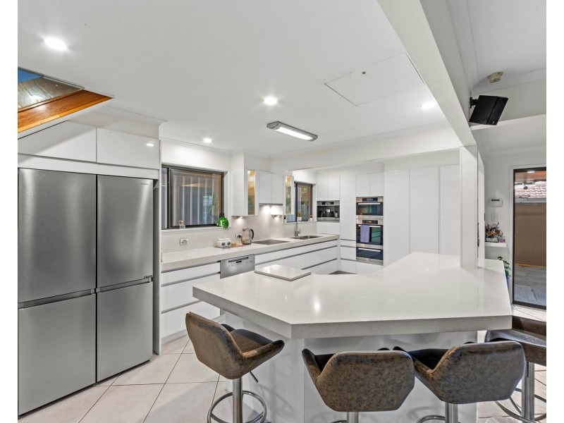 16 Luxor Street, Southport QLD 4215