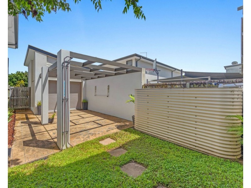 5/23 Park Esplanade, Coomera QLD 4209
