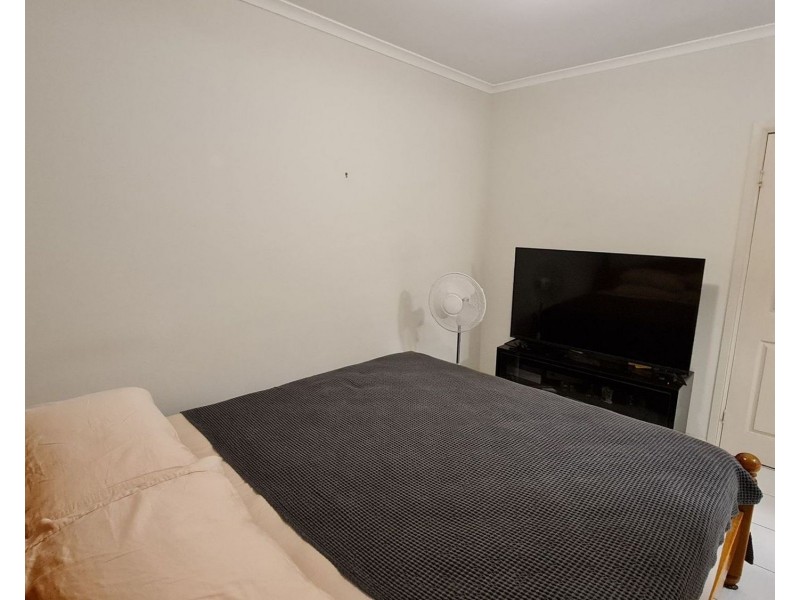 4/39 Sunset Blvd, Surfers Paradise QLD 4217