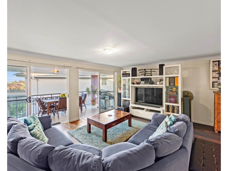 1015/33 Clark Street, Biggera Waters QLD 4216