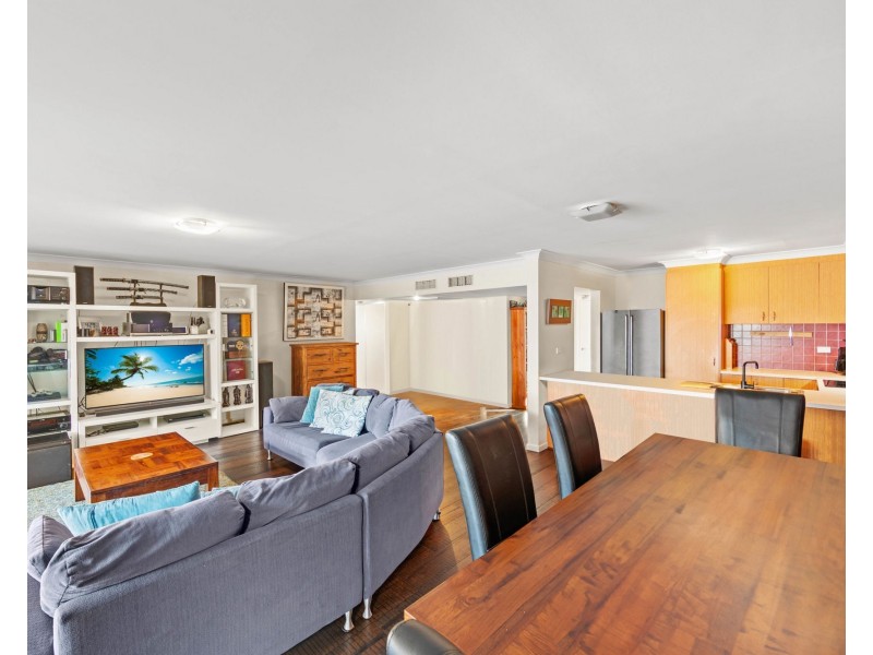 1015/33 Clark Street, Biggera Waters QLD 4216