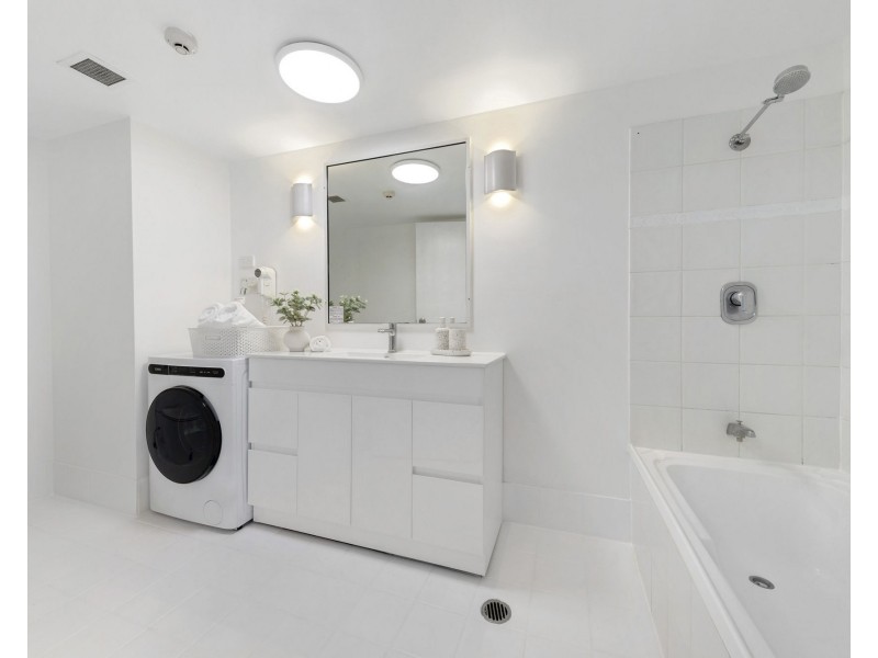 723/138 Ferny Avenue, Surfers Paradise QLD 4217