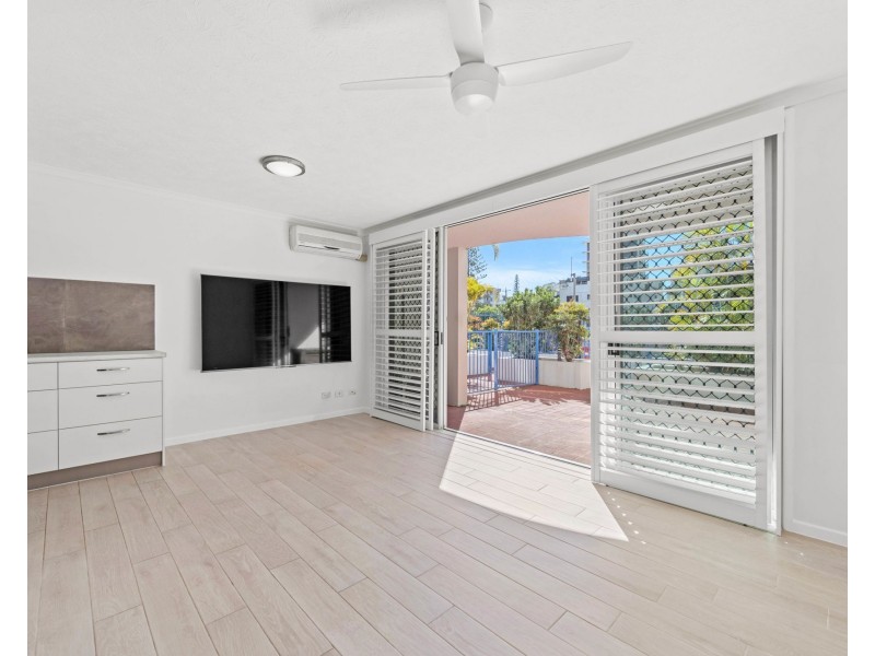 4/199 Surf Parade, Surfers Paradise QLD 4217