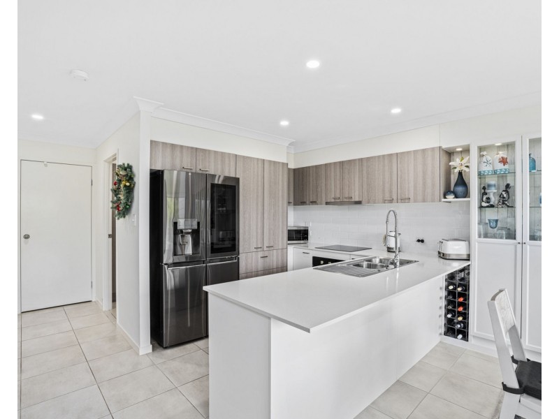 4/16 Tallon Street, Upper Coomera QLD 4209