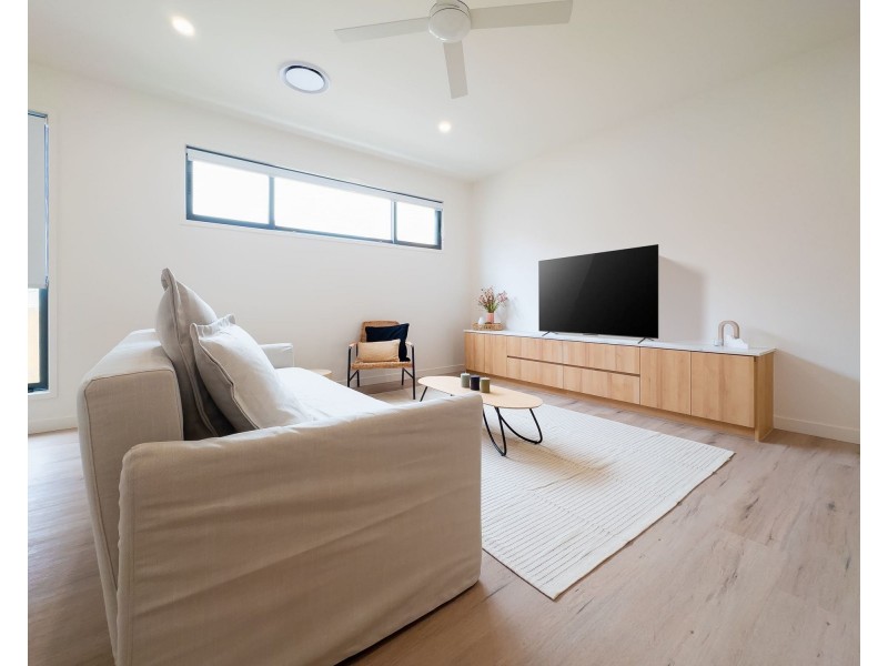 6/8 Miles Street, Coolangatta QLD 4225