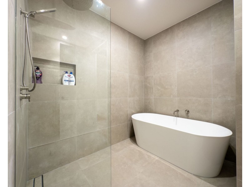 6/8 Miles Street, Coolangatta QLD 4225