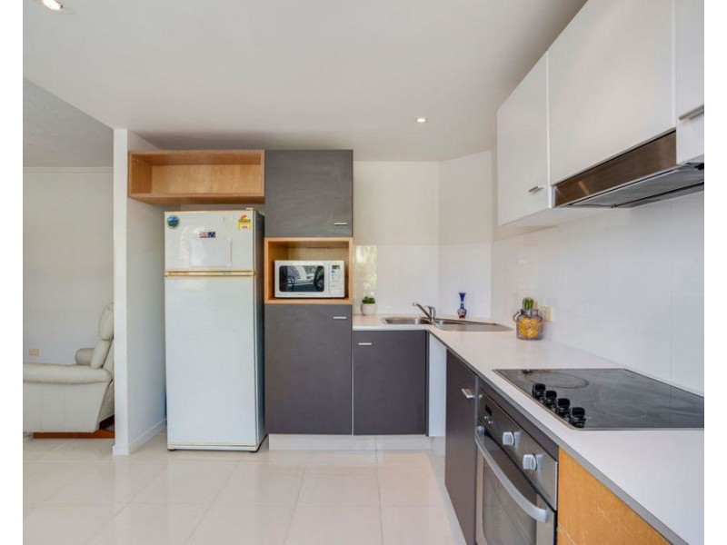 16/1 Arbour Avenue, Robina QLD 4226