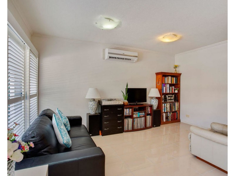 16/1 Arbour Avenue, Robina QLD 4226