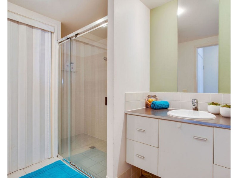 16/1 Arbour Avenue, Robina QLD 4226