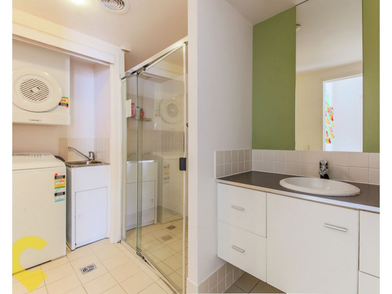 16/1 Arbour Avenue, Robina QLD 4226