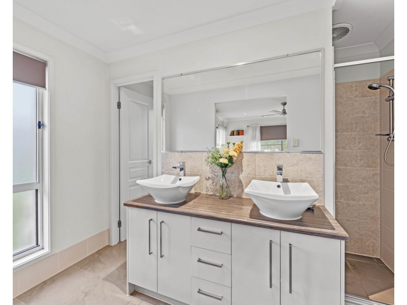 11 Pendragon Drive, Coomera Waters QLD 4209