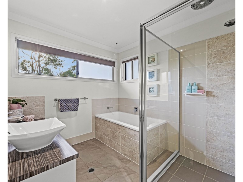 11 Pendragon Drive, Coomera Waters QLD 4209