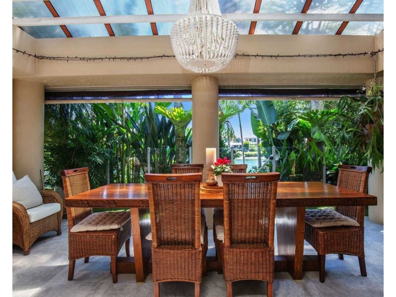 58/125 Santa Cruz Boulevard, Clear Island Waters QLD 4226