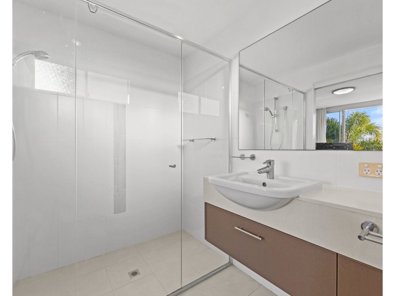 1314/2 Activa Way, Hope Island QLD 4212