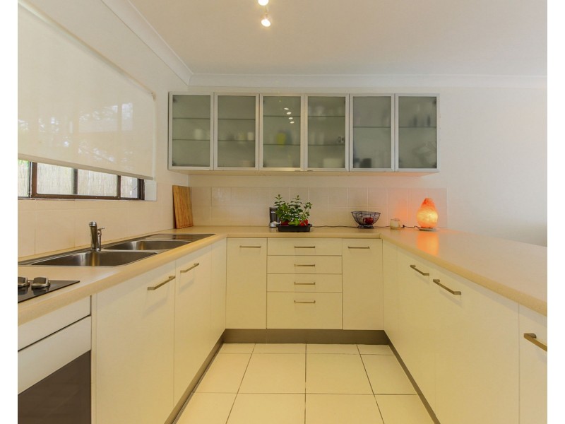 7/20 Central Street, Labrador QLD 4215