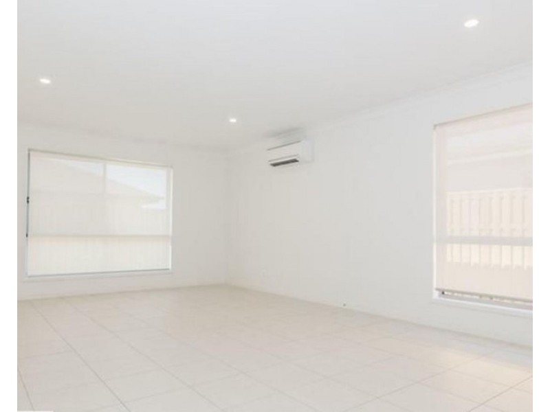 29 Stinson Circuit, Coomera QLD 4209