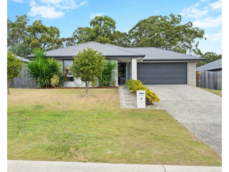 6 Village Court, Logan Village QLD 4207