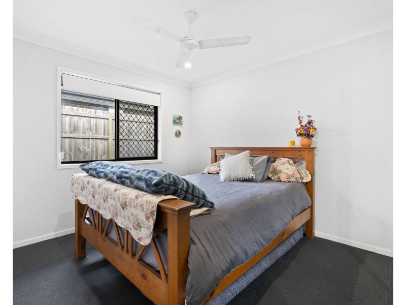 6 Village Court, Logan Village QLD 4207