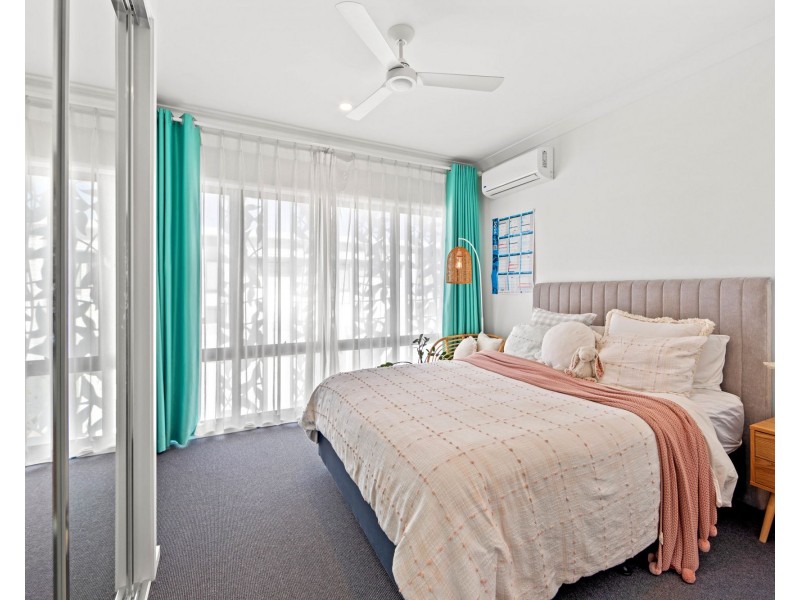 24/4A Hansford Road, Coombabah QLD 4216