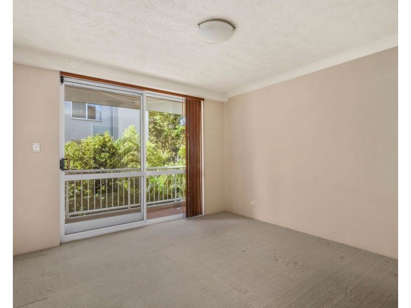 6/15-17 Jubilee Avenue, Broadbeach QLD 4218