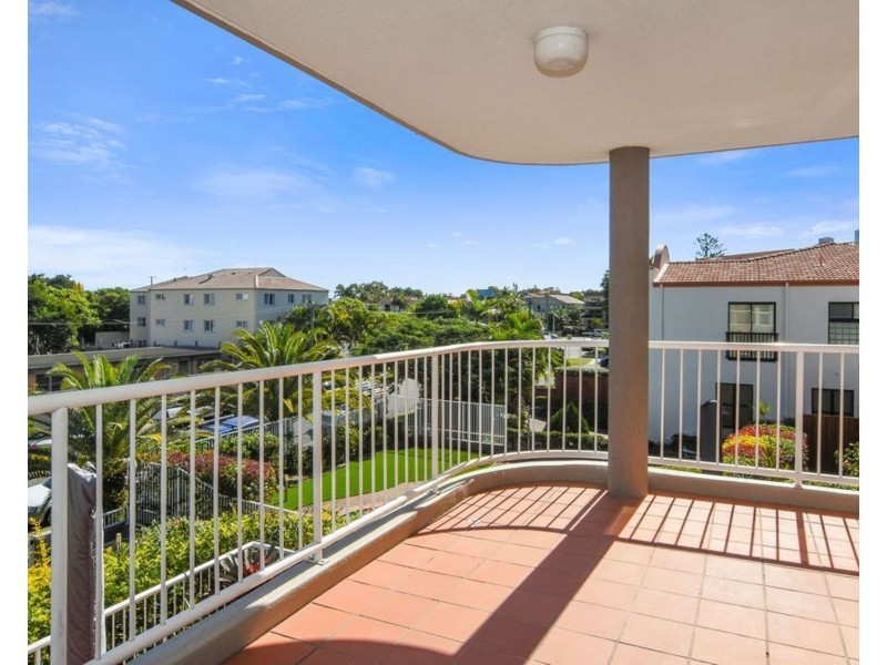 6/15-17 Jubilee Avenue, Broadbeach QLD 4218