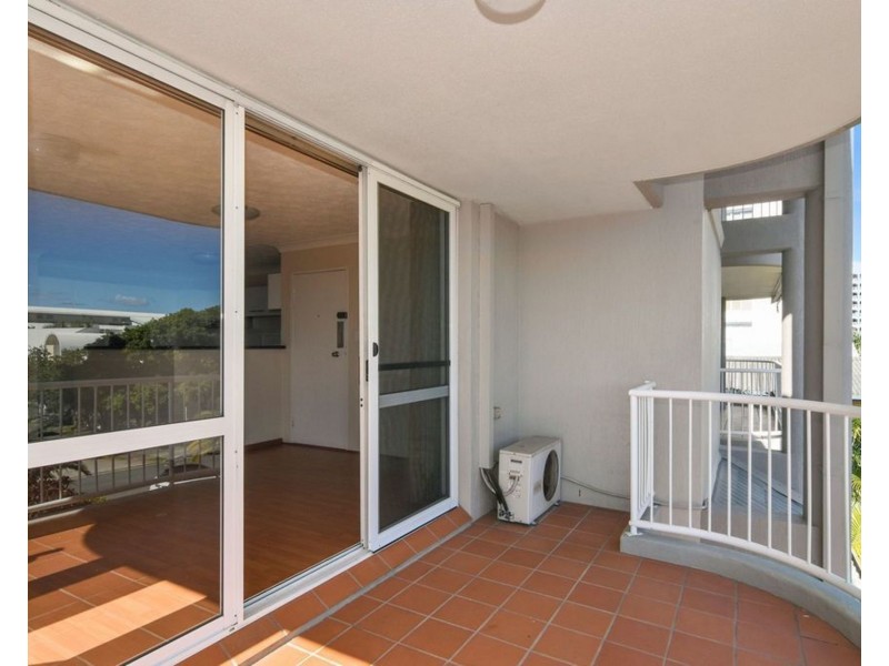 6/15-17 Jubilee Avenue, Broadbeach QLD 4218