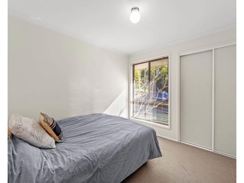 2/8 Musical Court, Oxenford QLD 4210