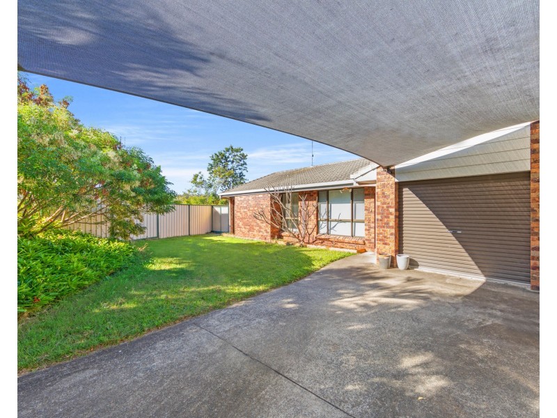 2/8 Musical Court, Oxenford QLD 4210