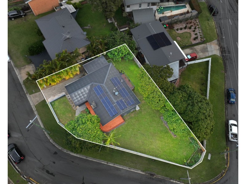 1 Sibyl Street, Southport QLD 4215