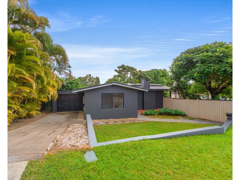 1 Sibyl Street, Southport QLD 4215