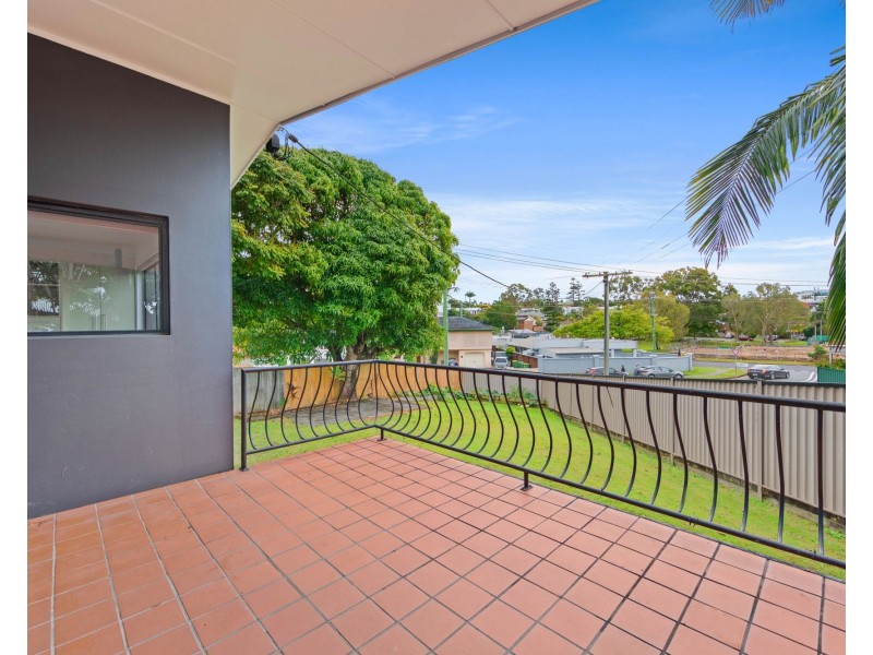 1 Sibyl Street, Southport QLD 4215