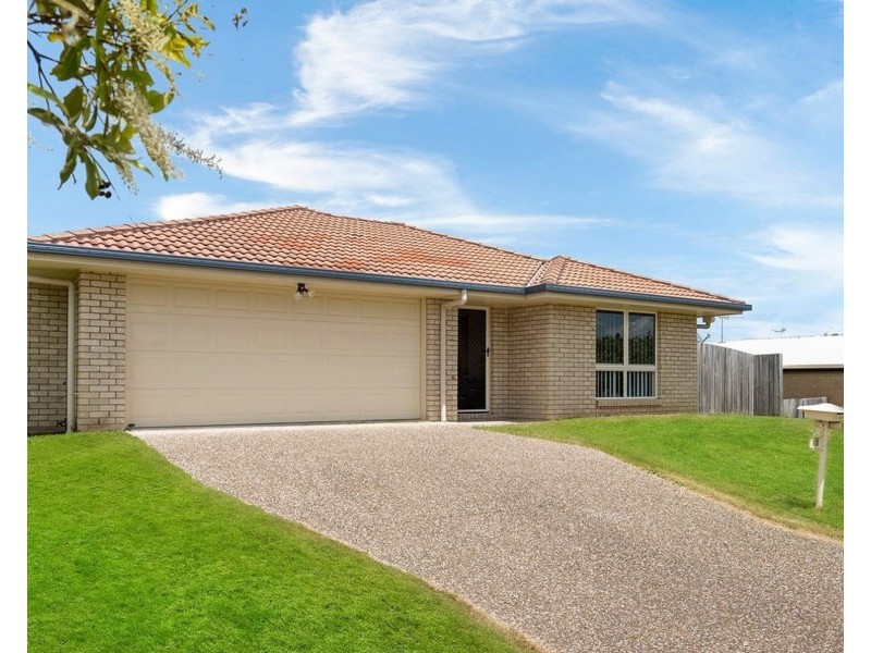 15 Hanover  Drive, Pimpama QLD 4209