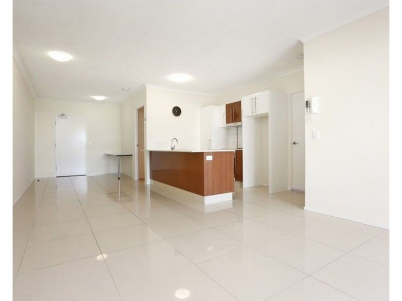 31/171 Scarborough Street, Southport QLD 4215