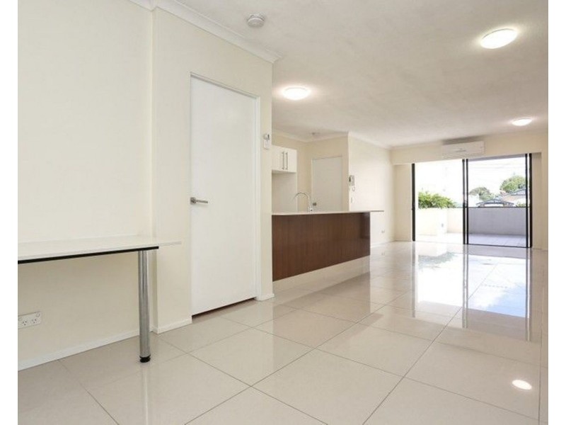 31/171 Scarborough Street, Southport QLD 4215