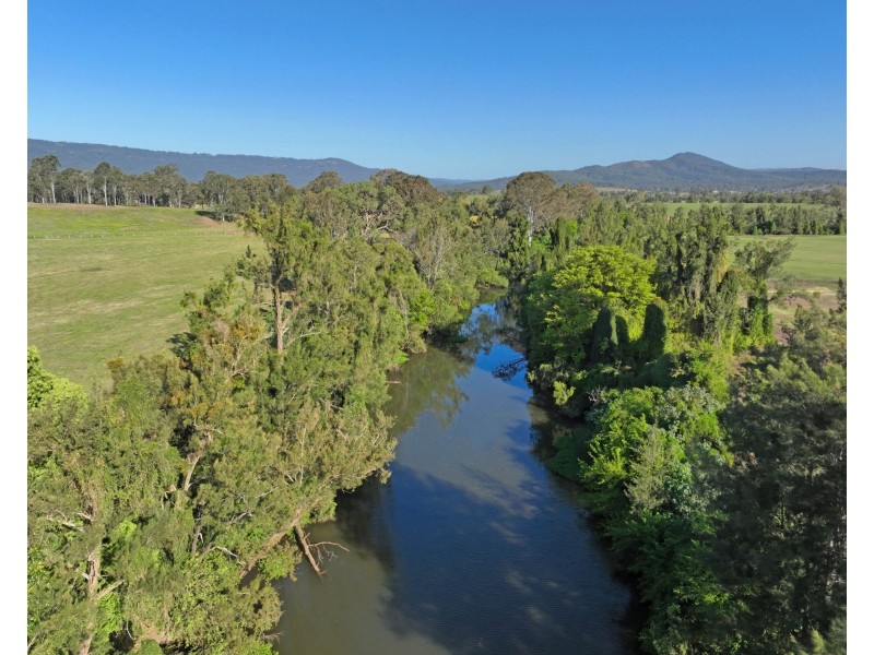 565 Mundoolun Connection Road, Boyland QLD 4275