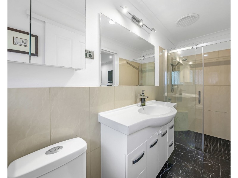 12 Yarrimbah Street, Nerang QLD 4211