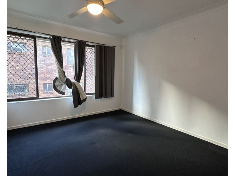 5/13 Surf Parade, Broadbeach QLD 4218