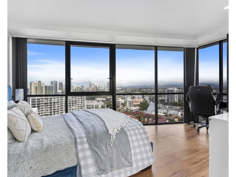 1801/4 Wahroonga Place, Surfers Paradise QLD 4217