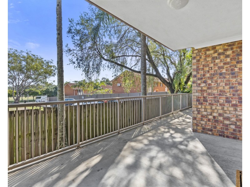 4/52 Whitby Street, Southport QLD 4215