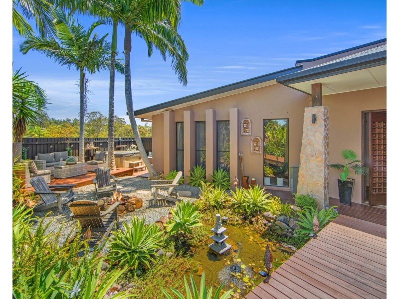 33 Southern Skies Avenue, Reedy Creek QLD 4227