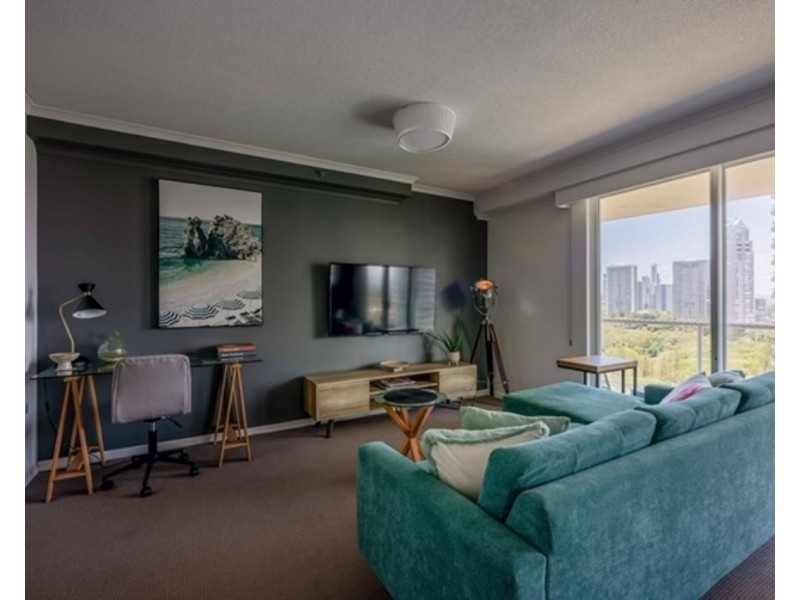 64/15 Breaker Street, Main Beach QLD 4217