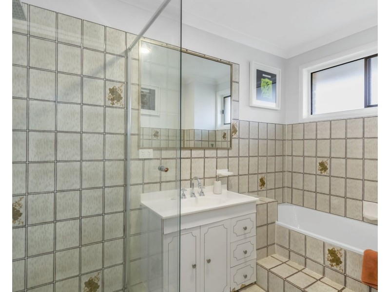 8/10 Elizabeth Avenue, Broadbeach QLD 4218