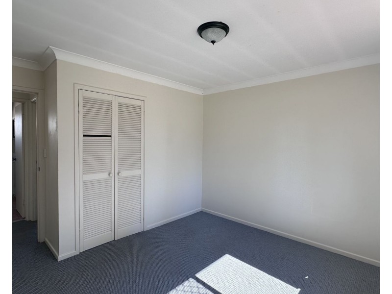 4/12 Mary Ave, Broadbeach QLD 4218